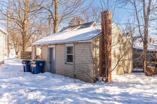 215 E ROSS AVENUE, Wausau, WI 54403