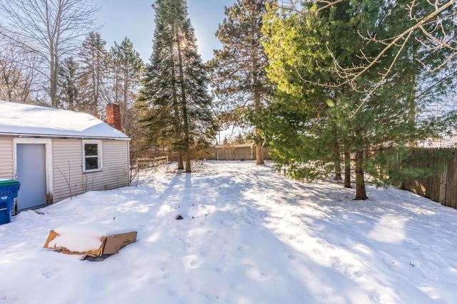 215 E ROSS AVENUE, Wausau, WI 54403