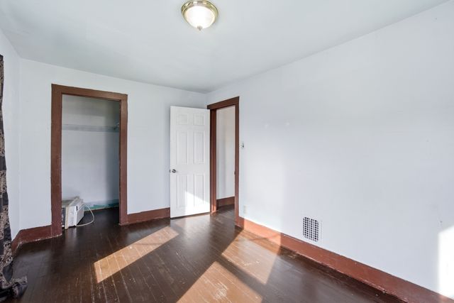 424 Titsworth Court, Aurora, IL 60505