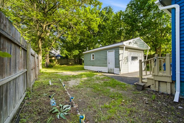 424 Titsworth Court, Aurora, IL 60505