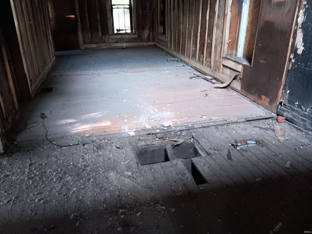 402 W Main Street, Bruceville, IN 47516