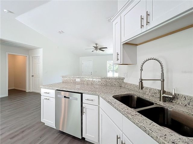 22777 SW Beach Boulevard, Dunnellon, FL 34431