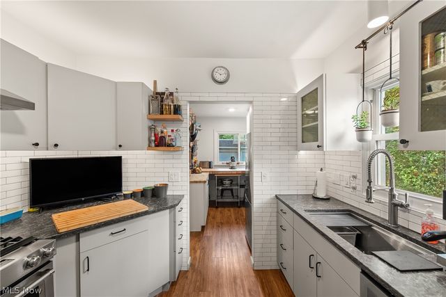 3312 E Fairfax Road, Cleveland Heights, OH 44118