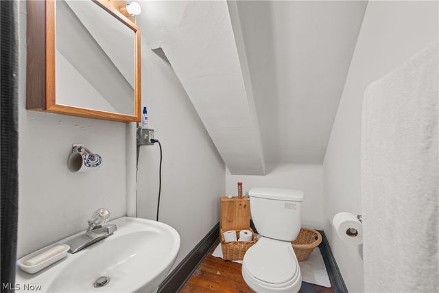 3312 E Fairfax Road, Cleveland Heights, OH 44118