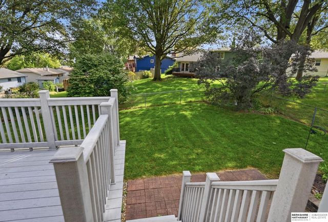 823 Tara Road, Papillion, NE 68046