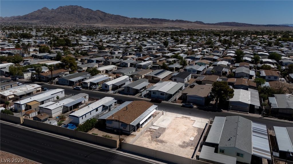 3499 Allegheny Drive, Las Vegas, NV 89122