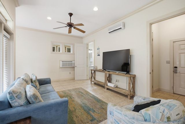 6216 Thomas Drive, Panama City Beach, FL 32408