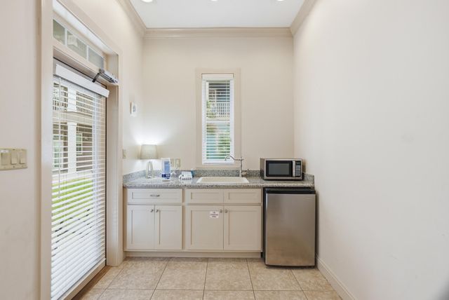 6216 Thomas Drive, Panama City Beach, FL 32408