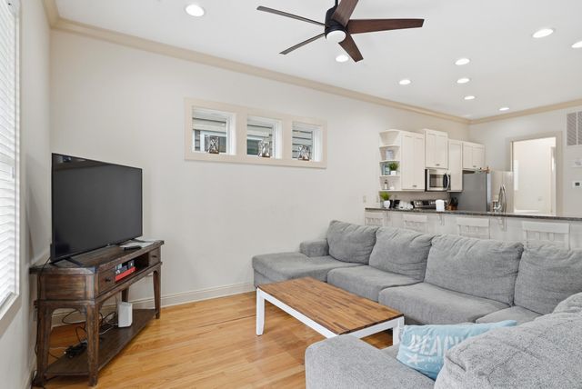 6216 Thomas Drive, Panama City Beach, FL 32408