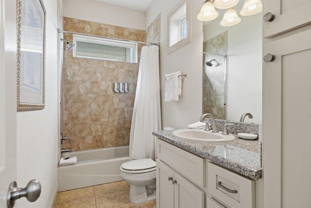 6216 Thomas Drive, Panama City Beach, FL 32408