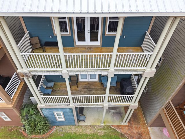 6216 Thomas Drive, Panama City Beach, FL 32408