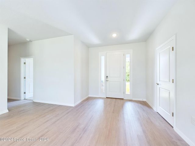 3351 Freedom Avenue SW, Palm Bay, FL 32908