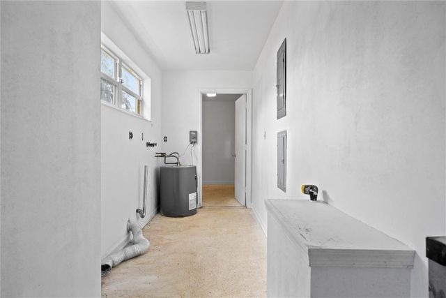 6543 NE 21st Road, Fort Lauderdale, FL 33308