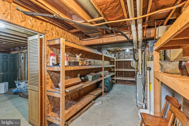 136 CONEWAGO DR, Hanover, PA 17331