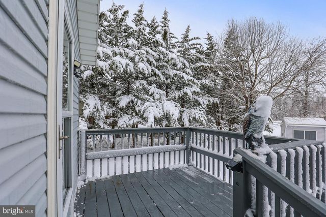 136 CONEWAGO DR, Hanover, PA 17331