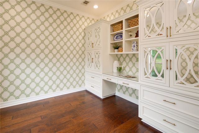 3401 Lochbury Court, College Station, TX 77845