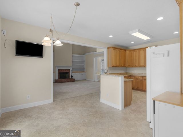 741 Moreland Road, Griffin, GA 30224