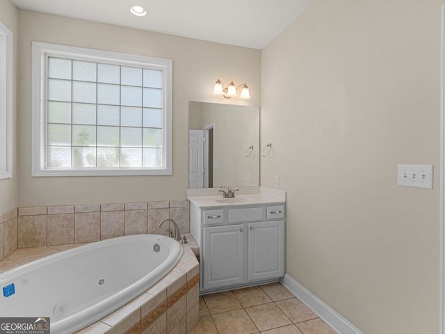741 Moreland Road, Griffin, GA 30224