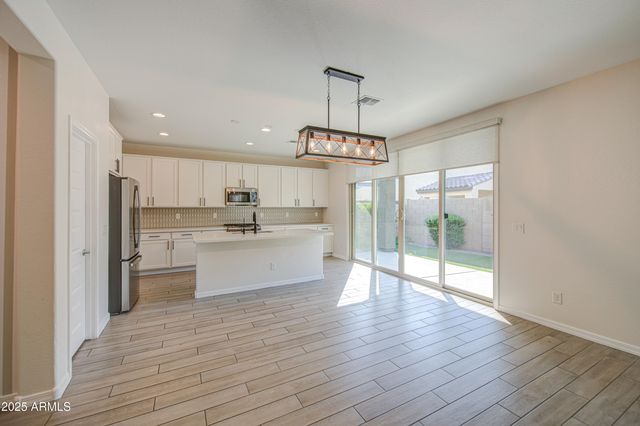 9856 E PALLADIUM Drive, Mesa, AZ 85212