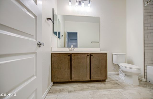 9856 E PALLADIUM Drive, Mesa, AZ 85212