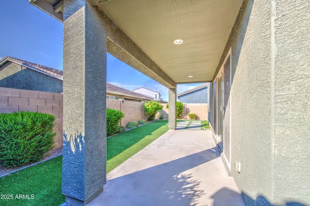 9856 E PALLADIUM Drive, Mesa, AZ 85212