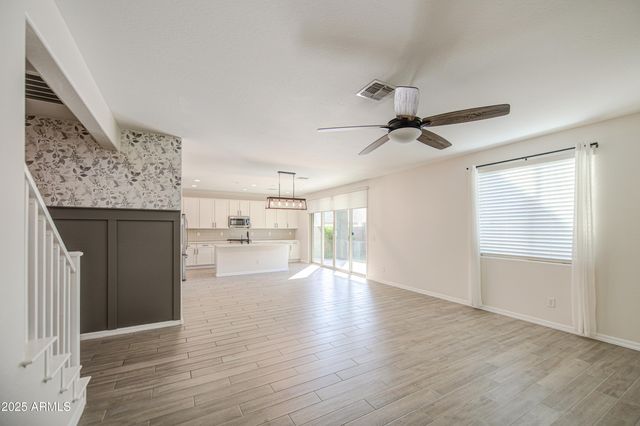 9856 E PALLADIUM Drive, Mesa, AZ 85212