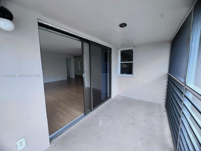 2430 SW 81st Ave 408, Davie, FL 33324