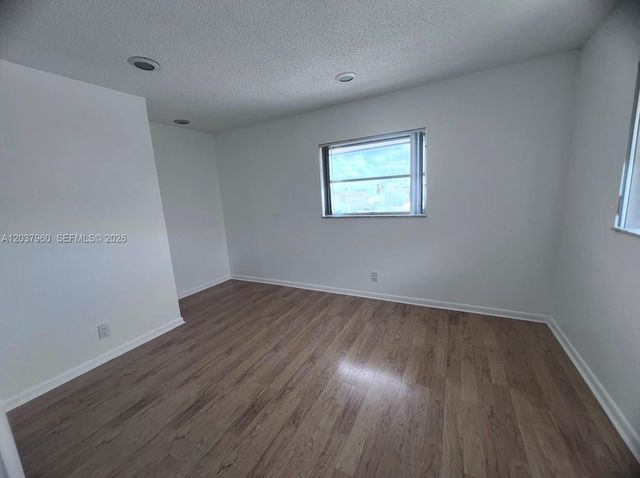 2430 SW 81st Ave 408, Davie, FL 33324