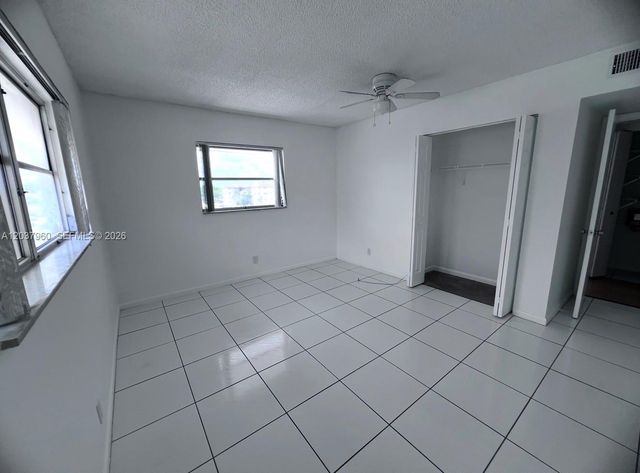 2430 SW 81st Ave 408, Davie, FL 33324