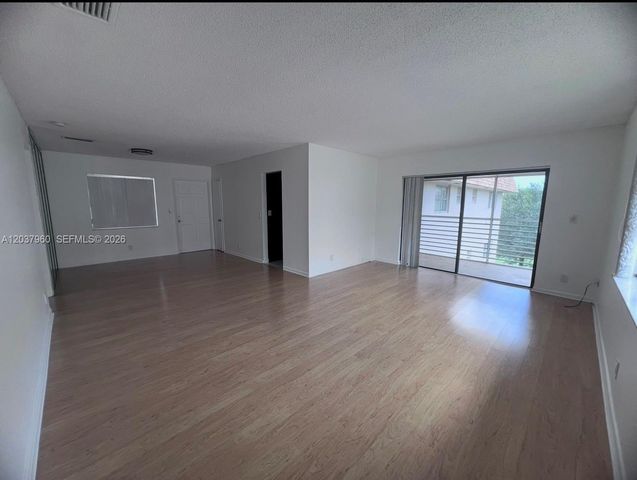 2430 SW 81st Ave 408, Davie, FL 33324