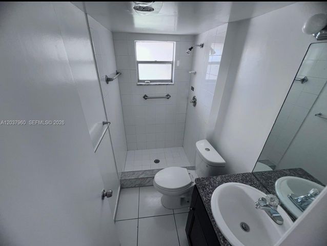 2430 SW 81st Ave 408, Davie, FL 33324