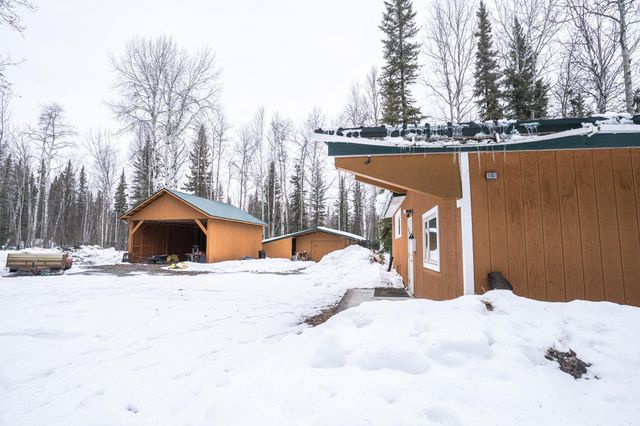 2596 DIAMOND STREET, North Pole, AK 99705