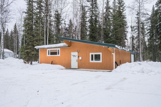 2596 DIAMOND STREET, North Pole, AK 99705
