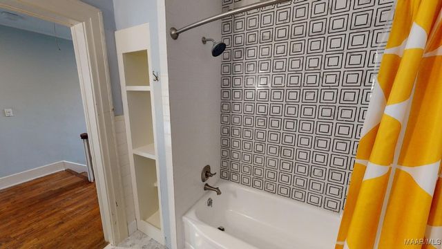 1318 WOODWARD Avenue, Montgomery, AL 36106