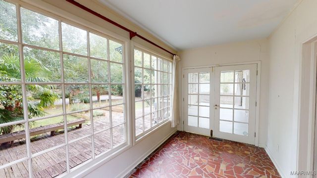 1318 WOODWARD Avenue, Montgomery, AL 36106