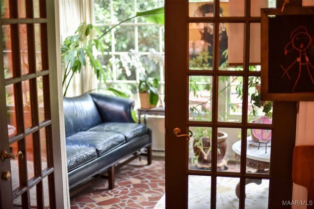 1318 WOODWARD Avenue, Montgomery, AL 36106