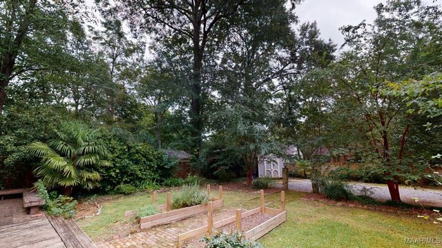 1318 WOODWARD Avenue, Montgomery, AL 36106
