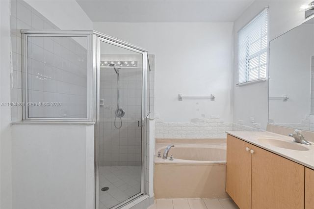 2109 NE 3rd Ct, Homestead, FL 33033