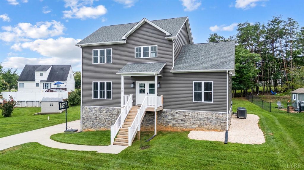 560 Addie Way, Lynchburg, VA 24501