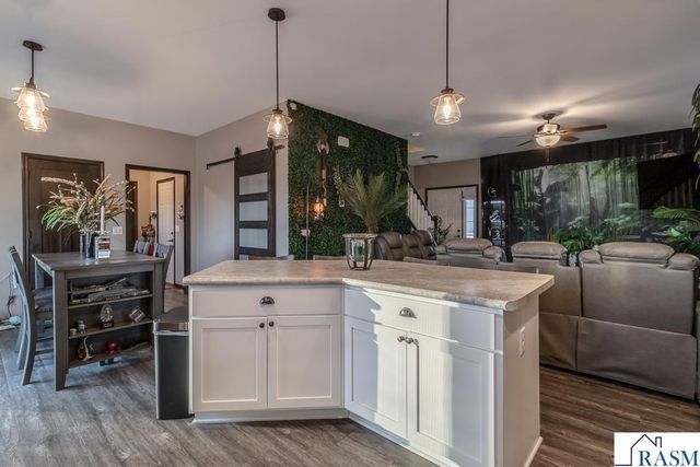 2021 Bluestem Drive, Mankato, MN 56001