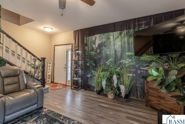 2021 Bluestem Drive, Mankato, MN 56001