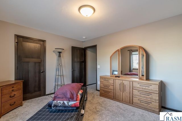 2021 Bluestem Drive, Mankato, MN 56001