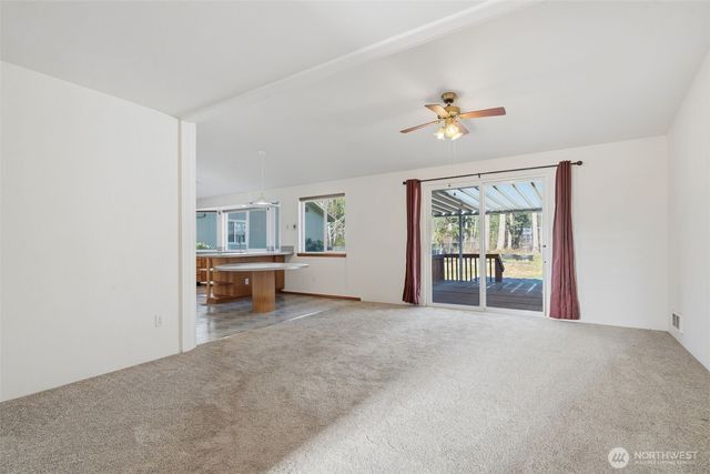 1351 E Island Lake Drive, Shelton, WA 98584