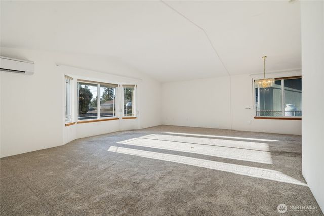 1351 E Island Lake Drive, Shelton, WA 98584