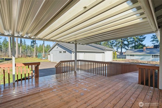 1351 E Island Lake Drive, Shelton, WA 98584