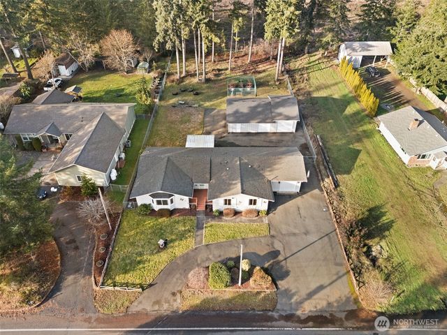 1351 E Island Lake Drive, Shelton, WA 98584