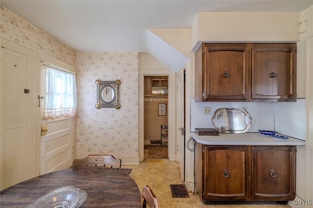 318 Wendell Terrace, Syracuse, NY 13203