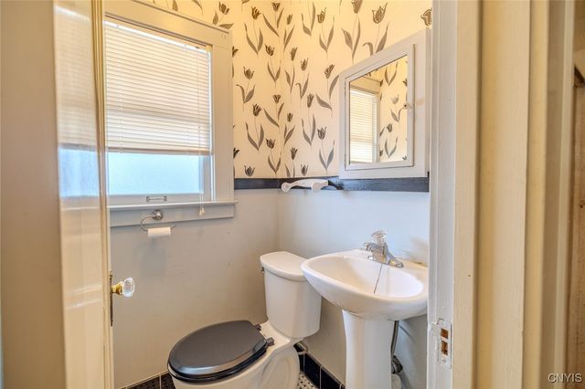 318 Wendell Terrace, Syracuse, NY 13203