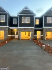 213 Ivey Terrace 30, Temple, GA 30179