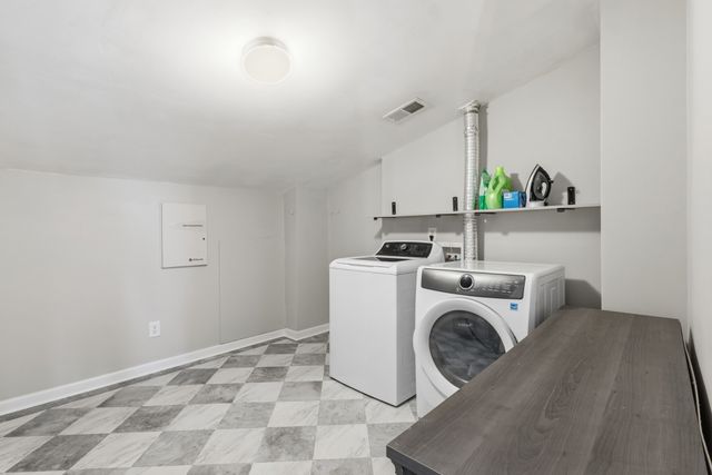 7277 Charlotte Pike Unit 303, Nashville, TN 37209